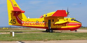 Γαλλικό αεροσκάφος canadair