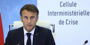 Ο Εμανουέλ Μακρόν σε σύσκεψη