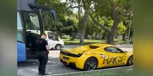 Πήραν πινακίδες από Ferrari 