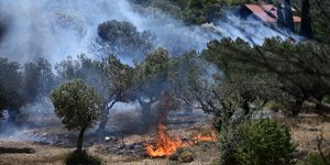 Φωτιά στον Κουβαρά