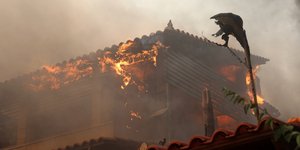 Στις φλόγες σπίτι στο Λαγονήσι