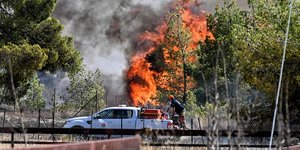 Φωτιά στο Λουτράκι