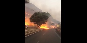 φωτιά Σικελία δρόμος