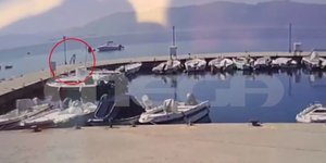 Η στιγμή που ο 56χρονος βουτά για να σώσει την 65χρονη, πριν πνιγούν και οι δύο, στη Φθιώτιδα