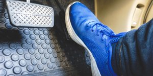 Γκάζι αυτοκίνητο