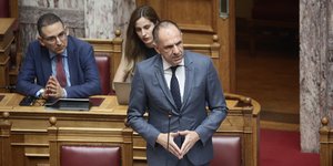 Γιώργος Γεραπετρίτης Βουλή