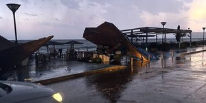 Καταστροφές σε παραλία στην Καβάλα