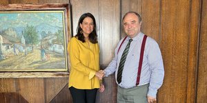 Η υπουργός Εσωτερικών Νίκη Κεραμέως με τον πρόεδρο του ΑΣΕΠ, Θάνο Παπαϊωάννου