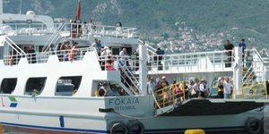 «Βούλιαξε» η Λέσβος από 9.000 Τούρκους τουρίστες