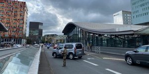 Αστυνομικοί έξω από τον σταθμό τρένων στη Λιλ της Γαλλίας