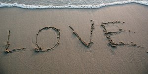 Τα τυχερά ζώδια στον έρωτα για τον Ιούλιο