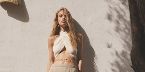 γυναίκα με Mango