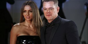 O Ματ Ντέιμον με την σύζυγό του Λουτσιάνα Μπαρόζο