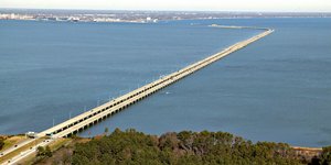 Γέφυρα τούνελ