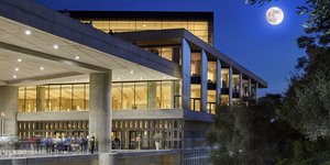 Πανσέληνος Αυγούστου στο Μουσείο Ακρόπολης