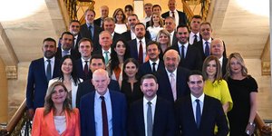 Ο Νίκος Ανδρουλάκης με την Κοινοβουλευτική Ομάδα του ΠΑΣΟΚ