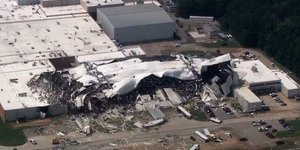 Καταστροφή στο εργοστάσιο της Pfizer