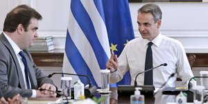 Συνάντηση Πιερρακάκη-Μητσοτακη στο Μέγαρο Μαξίμου