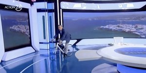 Νίκος Υποφάντης ξεκίνησε την εκπομπή κάνοντας ποδήλατο στο στούντιο
