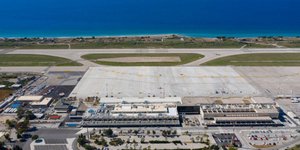 Στη Ρόδο προσωπικό του υπ. Εξωτερικών -Εγκαθίσταται Help Desk στο αεροδρόμιο για τους ξένους τουρίστες