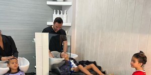 Τα παιδιά του Ρονάλντο με τις φανέλες άλλων παικτών!