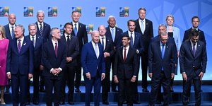 Η οικογενειακή φωτογραφία του ΝΑΤΟ