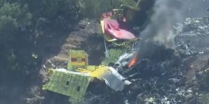 συντρίμμια Καναντέρ Canadair Κάρυστος φωτιά
