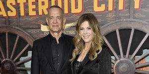 Η Ρίτα Γουίλσον με τον Τομ Χανκς