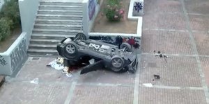 Νέο Ηράκλειο-Σταθμός ΗΣΑΠ: ΙΧ έκανε βουτιά στο κενό - Νεκρός ο οδηγός