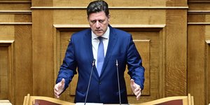 Ο Μιλτιάδης Βαρβιτσιώτης στη Βουλή 