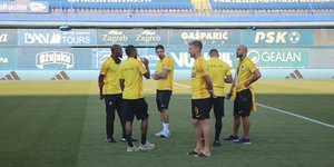 Οι παίκτες της ΑΕΚ στο «Μάξιμιρ» της Ντιναμό Ζάγκρεμπ