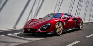 Alfa Romeo 33 Stradale