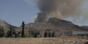 Φωτιά στον Ασπρόπυργο