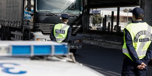 Αστυνομικοί σε ελέγχους οχημάτων