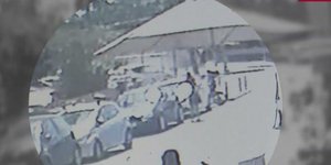 Τροχαίο-σοκ στην παλιά Παραλιακή: Η στιγμή που ΙΧ χάνει τον έλεγχο και παρασύρει 30χρονη