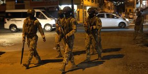 Ένοπλοι αστυνομικοί στο Εκουαδόρ