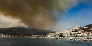 Φωτιά στην Άνδρο