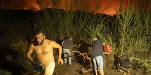 Φωτιά κατακαίει την Τενερίφη 