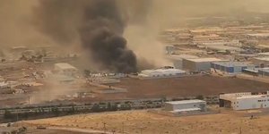 Φωτιά στον Ασπρόπυργο: Κάηκαν εργοστάσια και αποθήκες