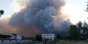 Καπνοί από φωτιά