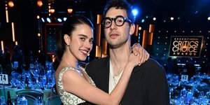 Παντρεύτηκε η κόρη της Άντι ΜακΝτάουελ, Μάργκαρετ Κουάλεϊ με τον Τζακ Αντόνοφ