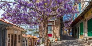 Μόλυβος: Από τα ωραιότερα χωριά της Λέσβου