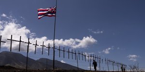 μεσίστια σημαια σταυροι 