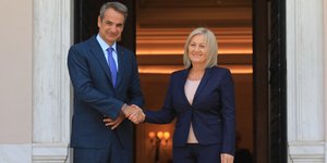 O Κυριάκος Μητσοτάκης με την πρόεδρο της Βοσνίας Ερζεγοβίνης, Μποργιάνα Κρίστο