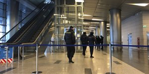 Έκλεισε «προσωρινά» το διεθνές αεροδρόμιο Βνούκοβα της Μόσχας