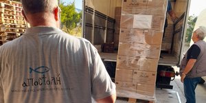 Η «ΑΠΟΣΤΟΛΗ» στα μέτωπα της φωτιάς στην Πάρνηθα και στην Θράκη