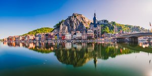 βελγιο καθρεφτης νερα