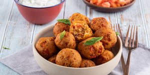 Ντοματοκεφτέδες