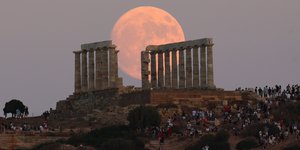 Πανσέληνος στο Σούνιο