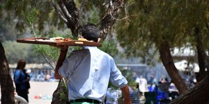 Τσουχτερά πρόστιμα για υποδηλωμένη εργασία προανήγγειλε ο Άδωνις Γεωργιάδης